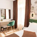 Hotel Central 3*