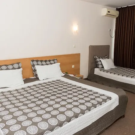 Хотел Централ Хотел 3*