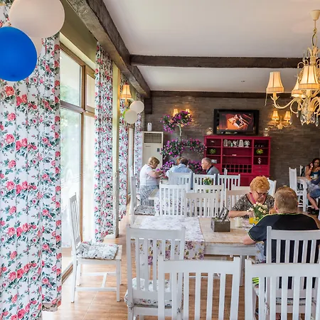 Hotel Central 3* サニービーチ