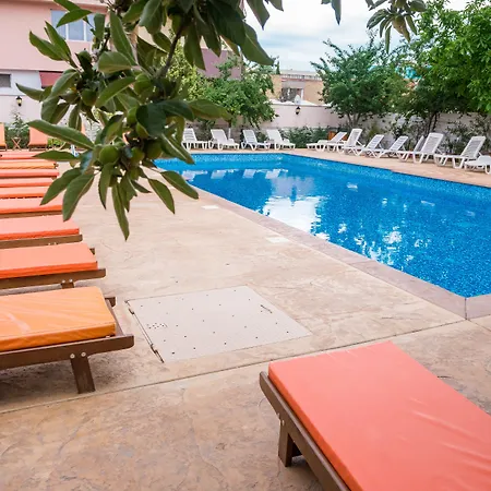 Сентраль Отель 3*