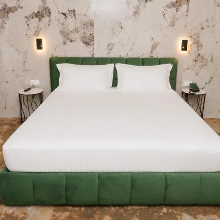 فندق Hotel Central