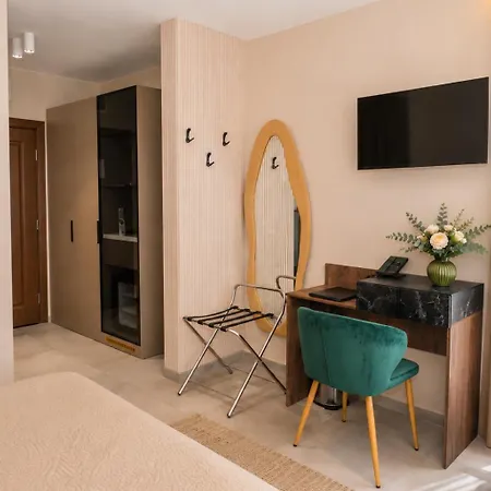 فندق Hotel Central