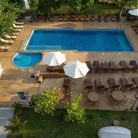 Hotel Central فندق