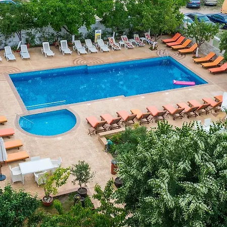 Сентраль Отель 3*