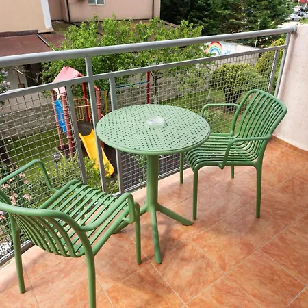 Hotel Central מלון 3*